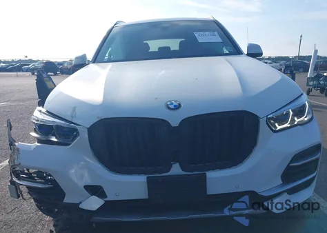 2022 BMW X5 xDrive40I z USA, uszkodzony, nr VIN 5UXCR6C09N9K38691